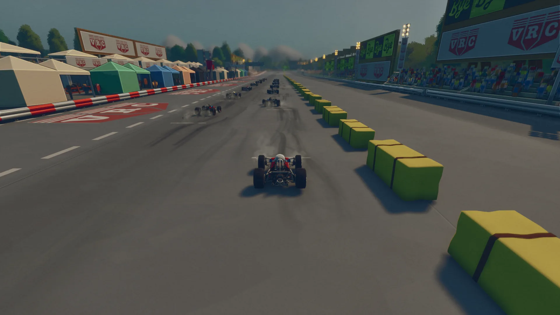Vintage (50s to 80s) HUD in race